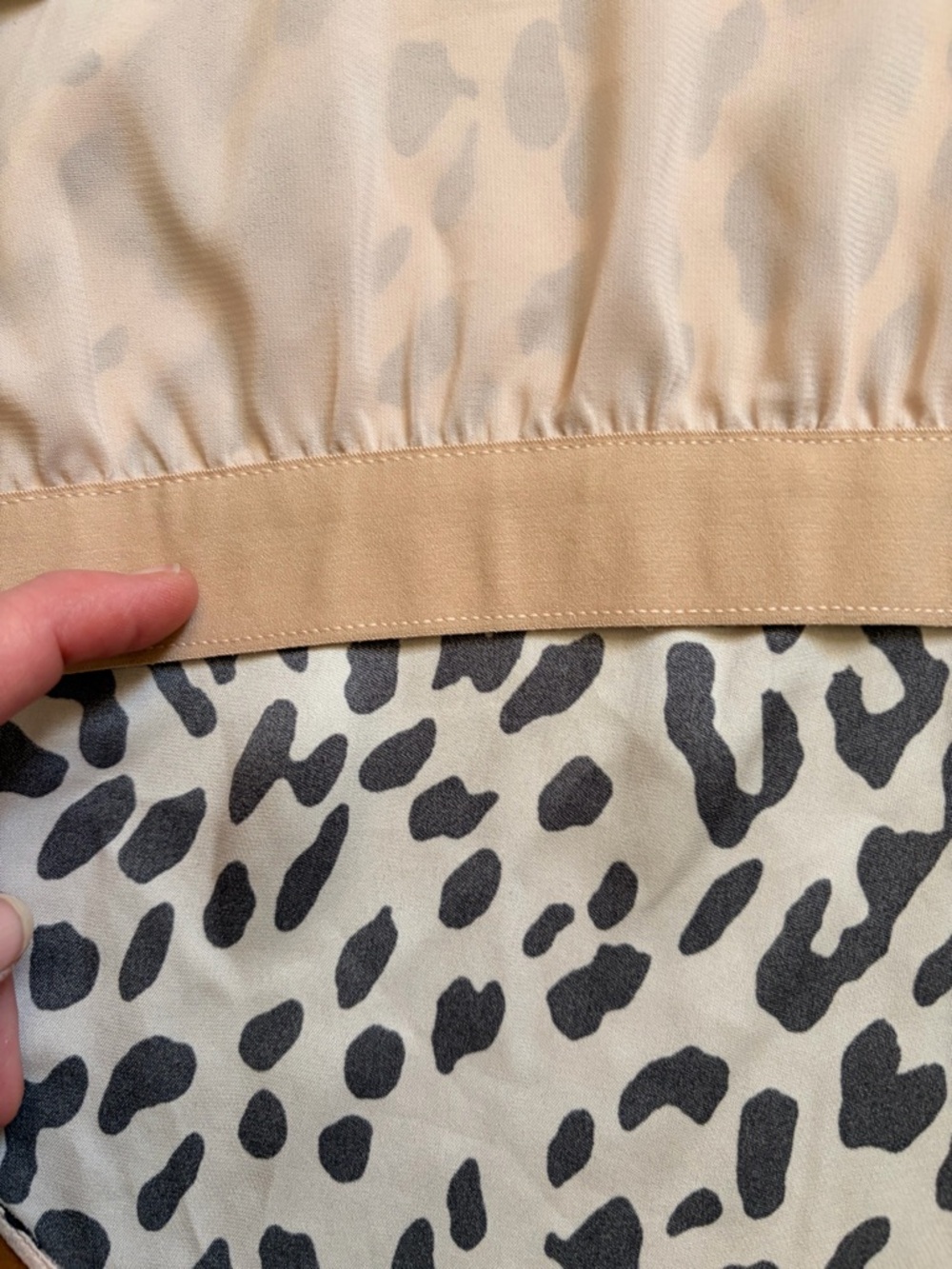 Alice + Olivia Frenchie handkerchief leopard halter top - Picture 6 of 11